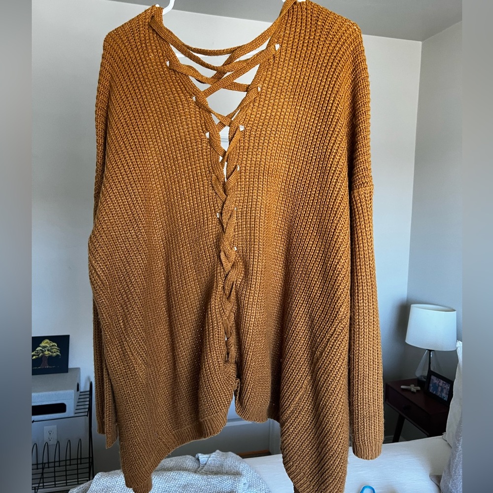 Cardigan - Picture 2 of 3